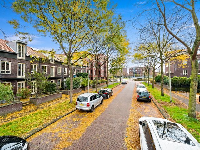 Zilvermeeuwlaan 38, 's-Gravenhage