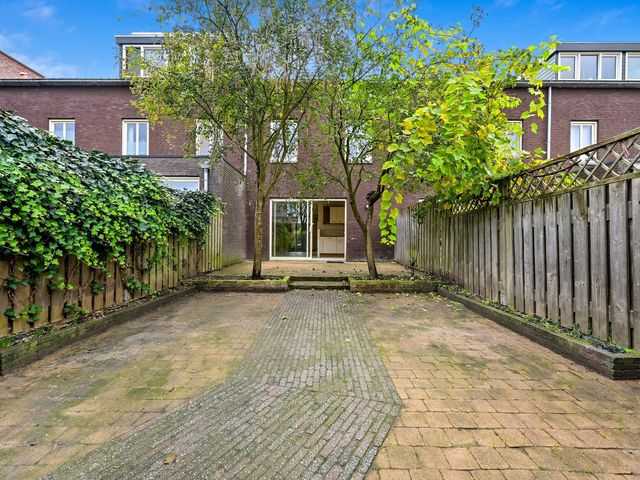 Zilvermeeuwlaan 38, 's-Gravenhage