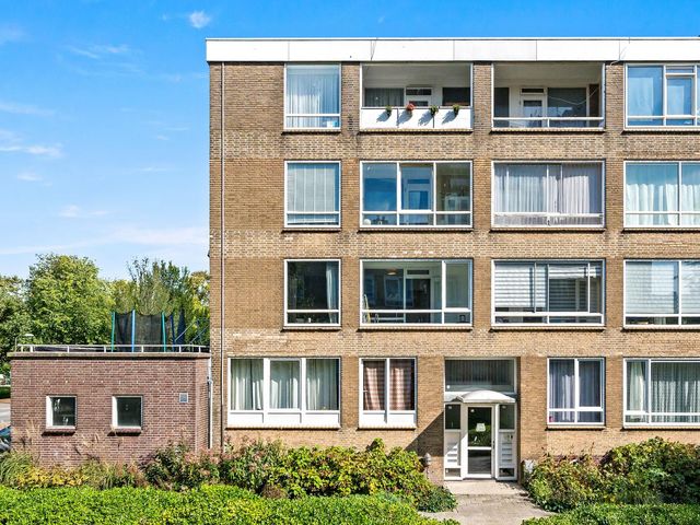 Hengelolaan 1070, 's-Gravenhage