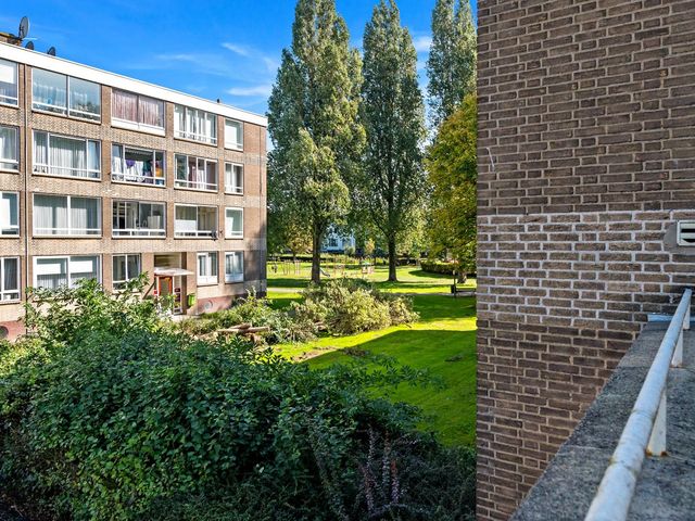 Hengelolaan 1070, 's-Gravenhage