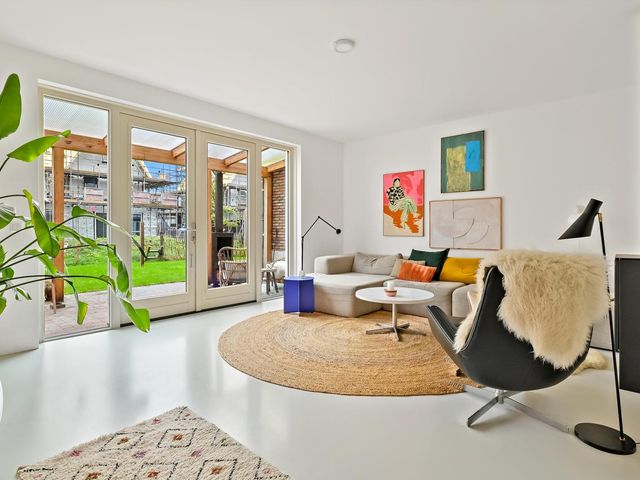 Nadine Gordimerlaan 8, 's-Gravenhage