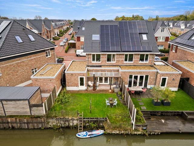 Nadine Gordimerlaan 8, 's-Gravenhage