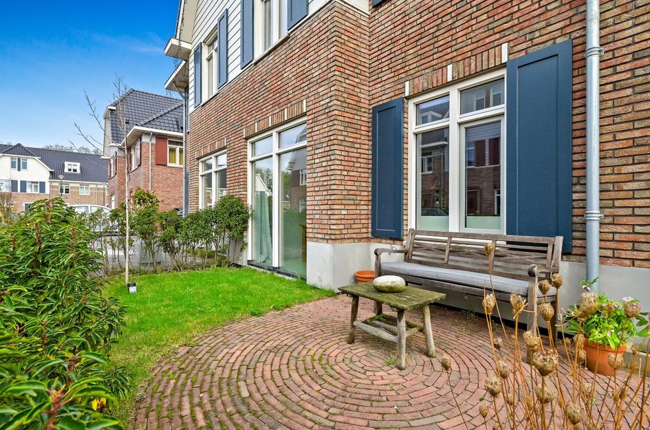 Nadine Gordimerlaan 8