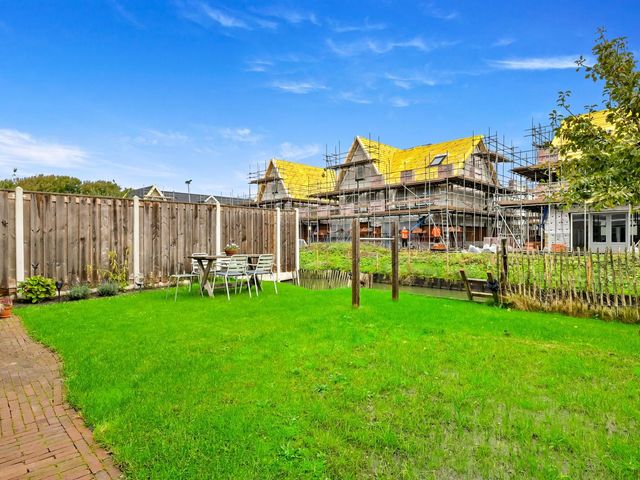 Nadine Gordimerlaan 8, 's-Gravenhage