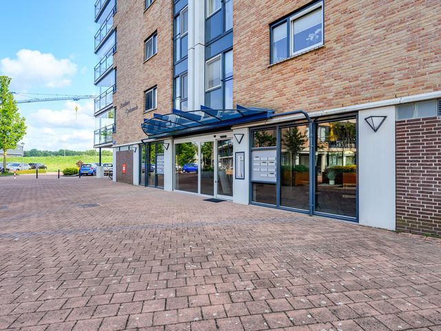 Zijdewinde 110, Puttershoek