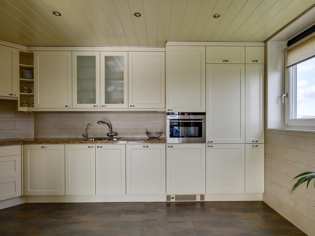 Zijdewinde 110, Puttershoek