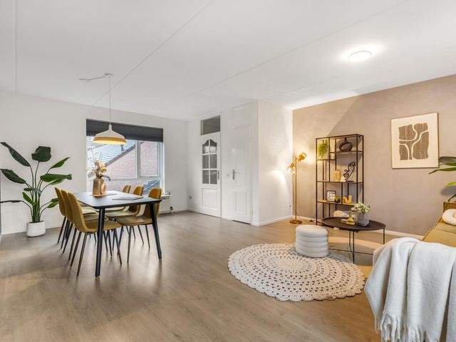 Endepoel 4b, Huissen