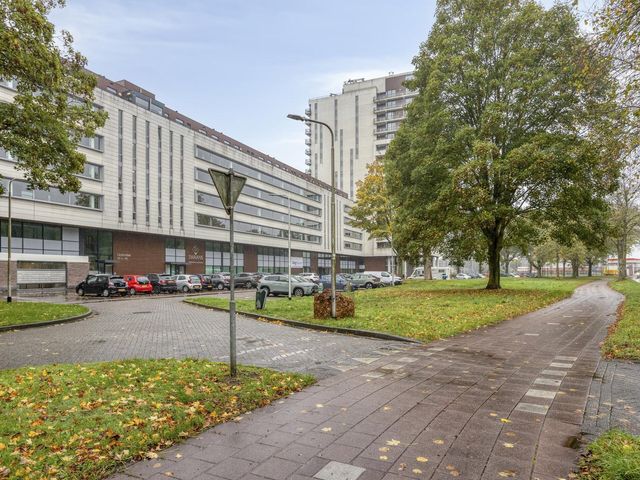 Ringbaan-Zuid 180, Tilburg