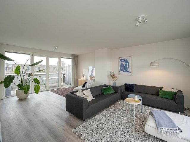 Narva-eiland 143, Amsterdam