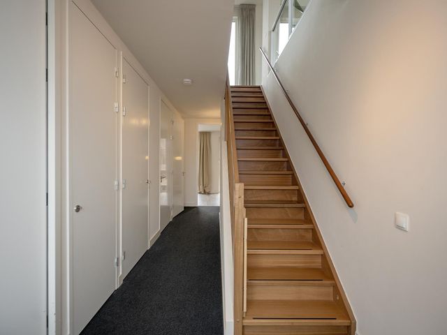 Narva-eiland 143, Amsterdam