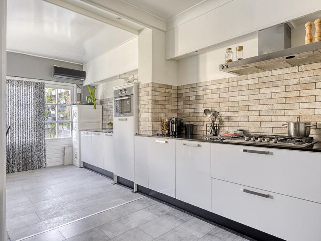 Burg van de Heijdenstr 61, Drunen