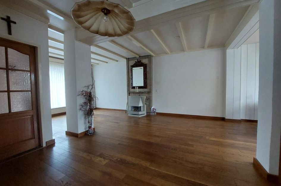 Burg van Heeswijkstraat 3