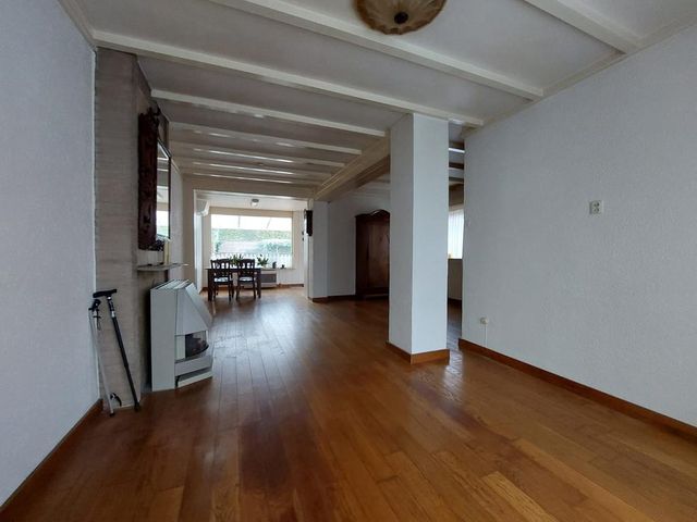 Burg van Heeswijkstraat 3, Moergestel