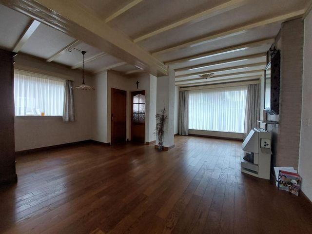 Burg van Heeswijkstraat 3, Moergestel