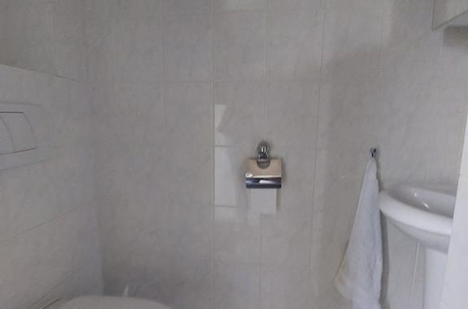 Burg van Heeswijkstraat 3