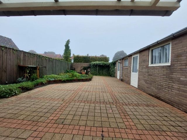 Burg van Heeswijkstraat 3, Moergestel