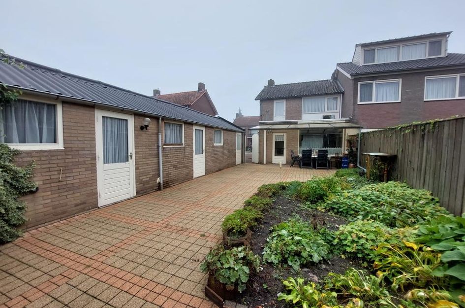 Burg van Heeswijkstraat 3