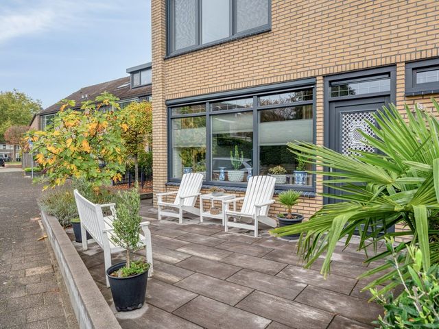 Bachlaan 16, Bunschoten-Spakenburg