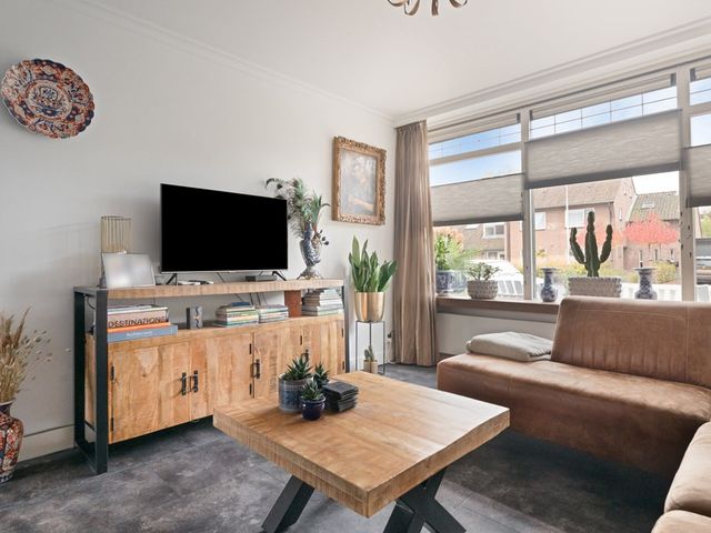 Bachlaan 16, Bunschoten-Spakenburg