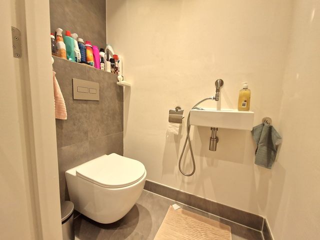 's-Gravendijkwal 130J, Rotterdam