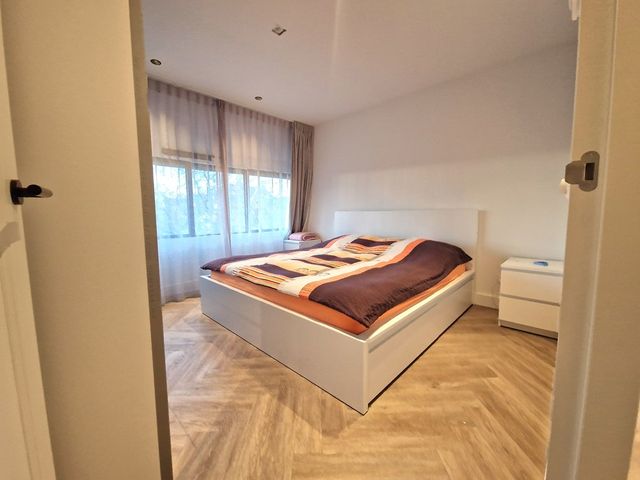 's-Gravendijkwal 130J, Rotterdam