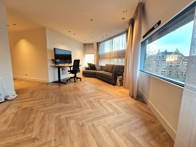 's-Gravendijkwal 130J, Rotterdam