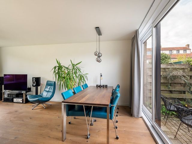 Salvialaan 19, Oegstgeest