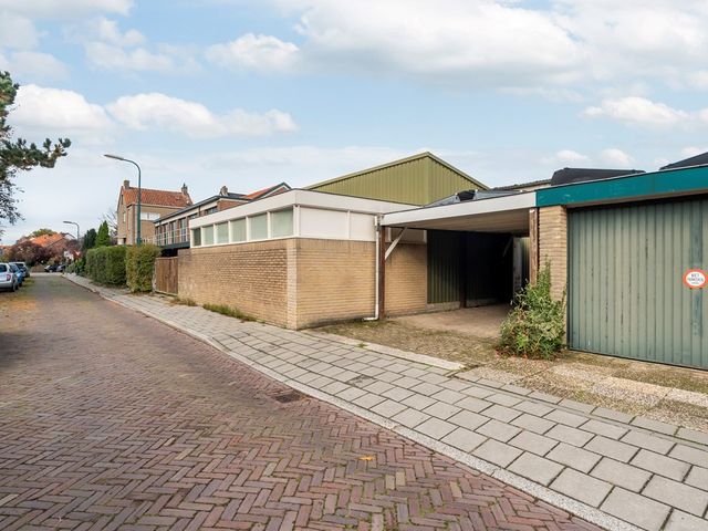 Salvialaan 19, Oegstgeest