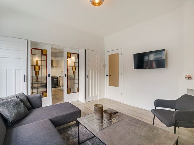 Monstersestraat 2A, Den Haag