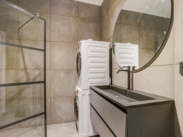 Monstersestraat 2A, Den Haag