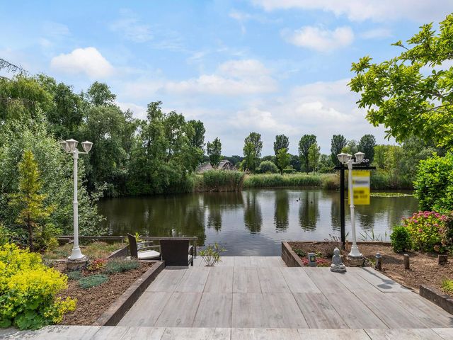 Brucknerstraat 79, Barendrecht