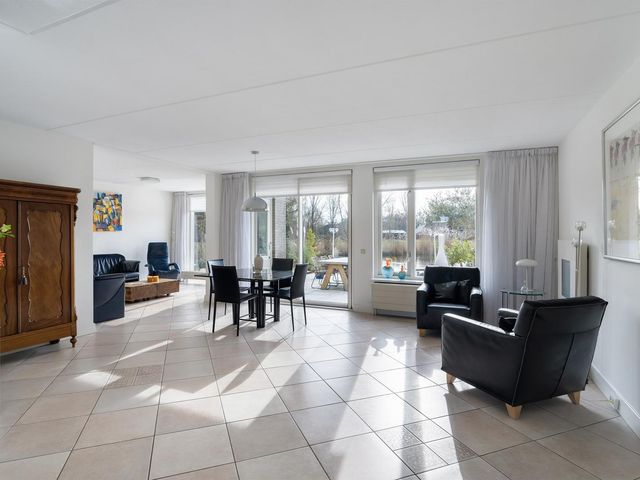 Brucknerstraat 79, Barendrecht