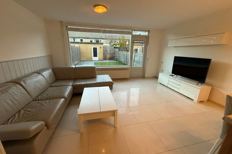 Albert van Dalsumlaan 33