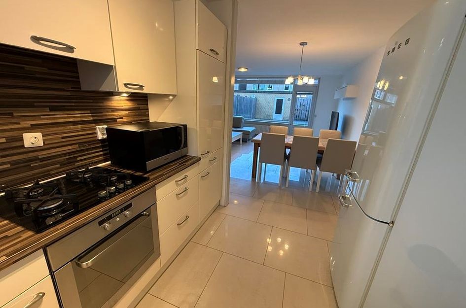 Albert van Dalsumlaan 33