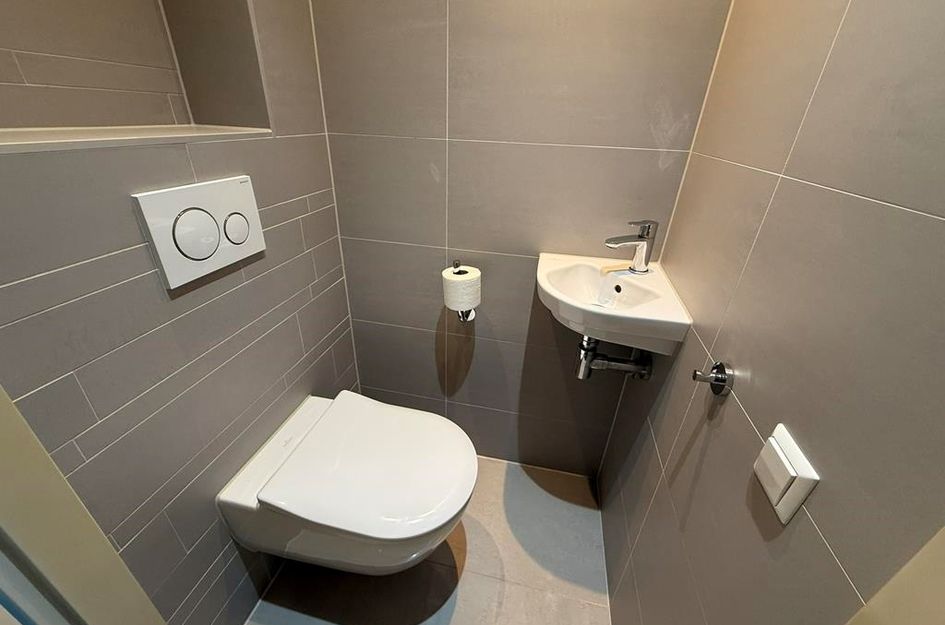 Albert van Dalsumlaan 33