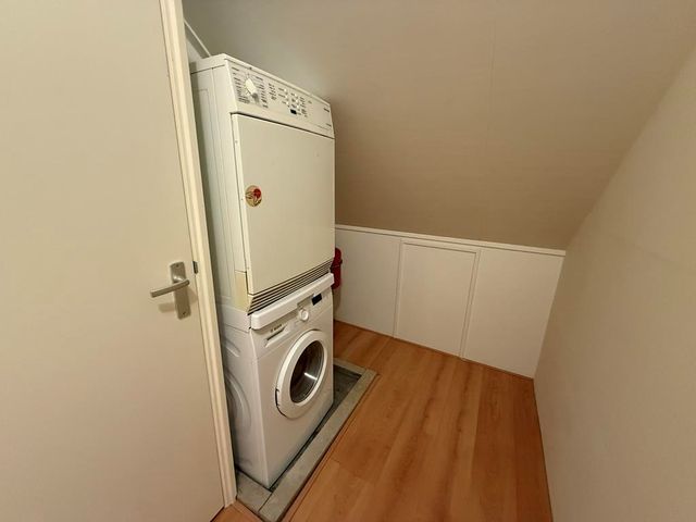 Albert van Dalsumlaan 33, Amstelveen