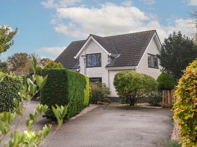 Noordzeepark-Oosterplaat 16, Ouddorp