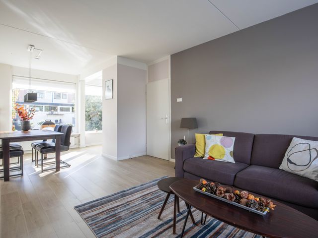 Catharina-Amalialaan 38, Aalsmeer