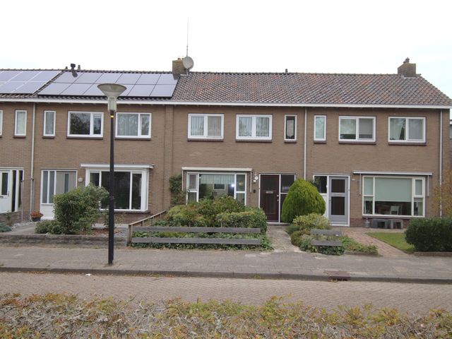 Snekerstraat 77, Bolsward