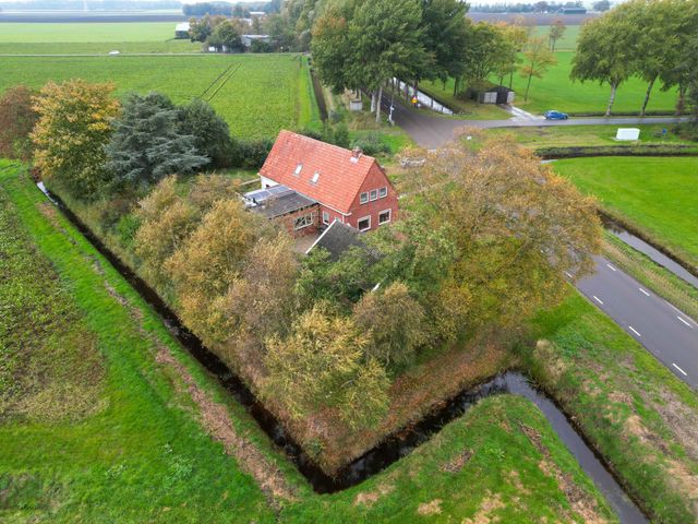 Ideweersterweg 5, Meedhuizen