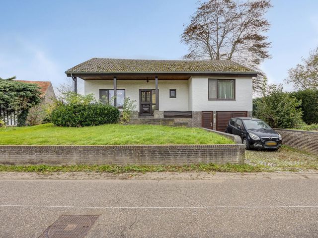 Honthem 11, Margraten