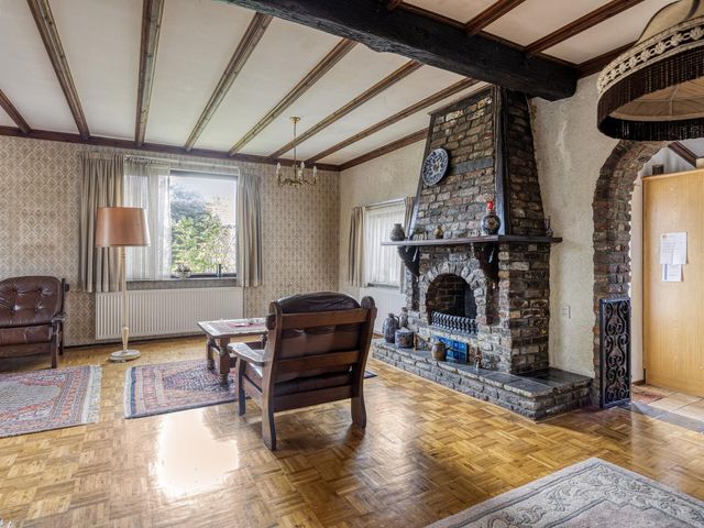 Honthem 11, Margraten