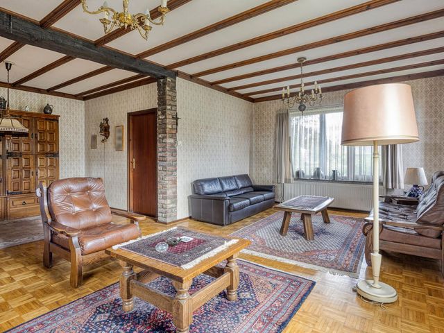 Honthem 11, Margraten