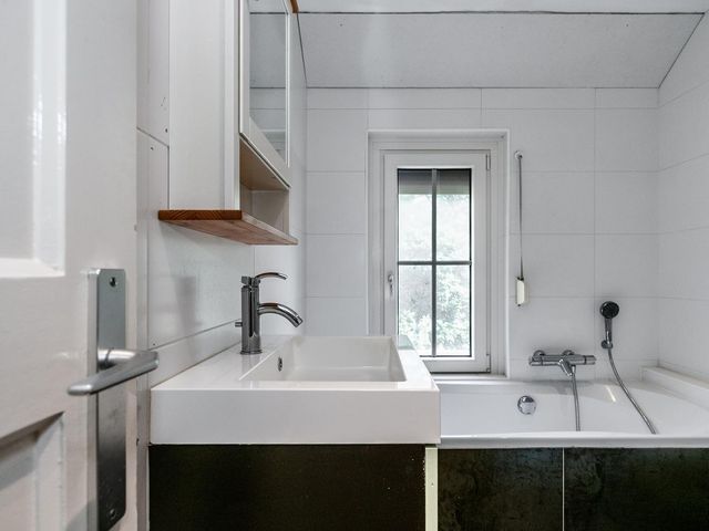 Julianalaan 49, Weert