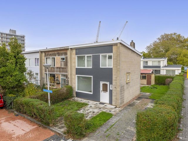 Jan van Galenstraat 2, Spijkenisse