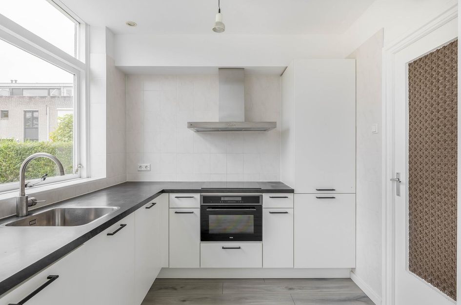 Jan van Galenstraat 2