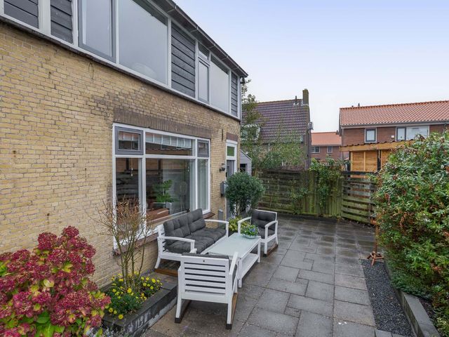 Molendijk 52, Goudswaard