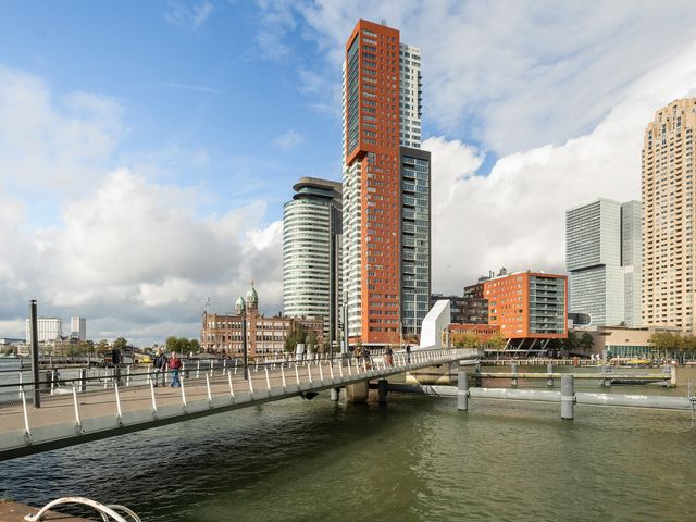 Landverhuizersplein 110, Rotterdam