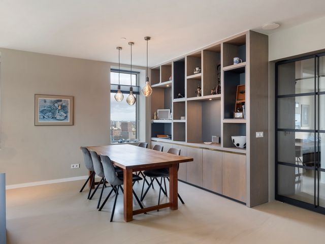 Landverhuizersplein 110, Rotterdam