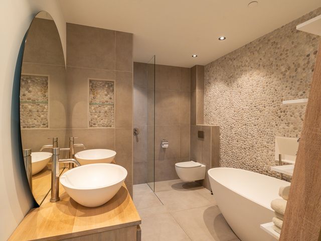 Landverhuizersplein 110, Rotterdam